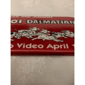 Vintage 101 Dalmatian movie release pin￼